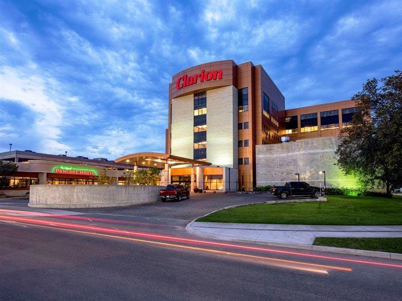 Clarion Hotel & Suites Winnipeg Exteriér fotografie