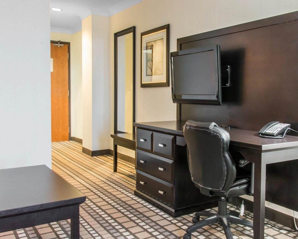 Clarion Hotel & Suites Winnipeg Exteriér fotografie