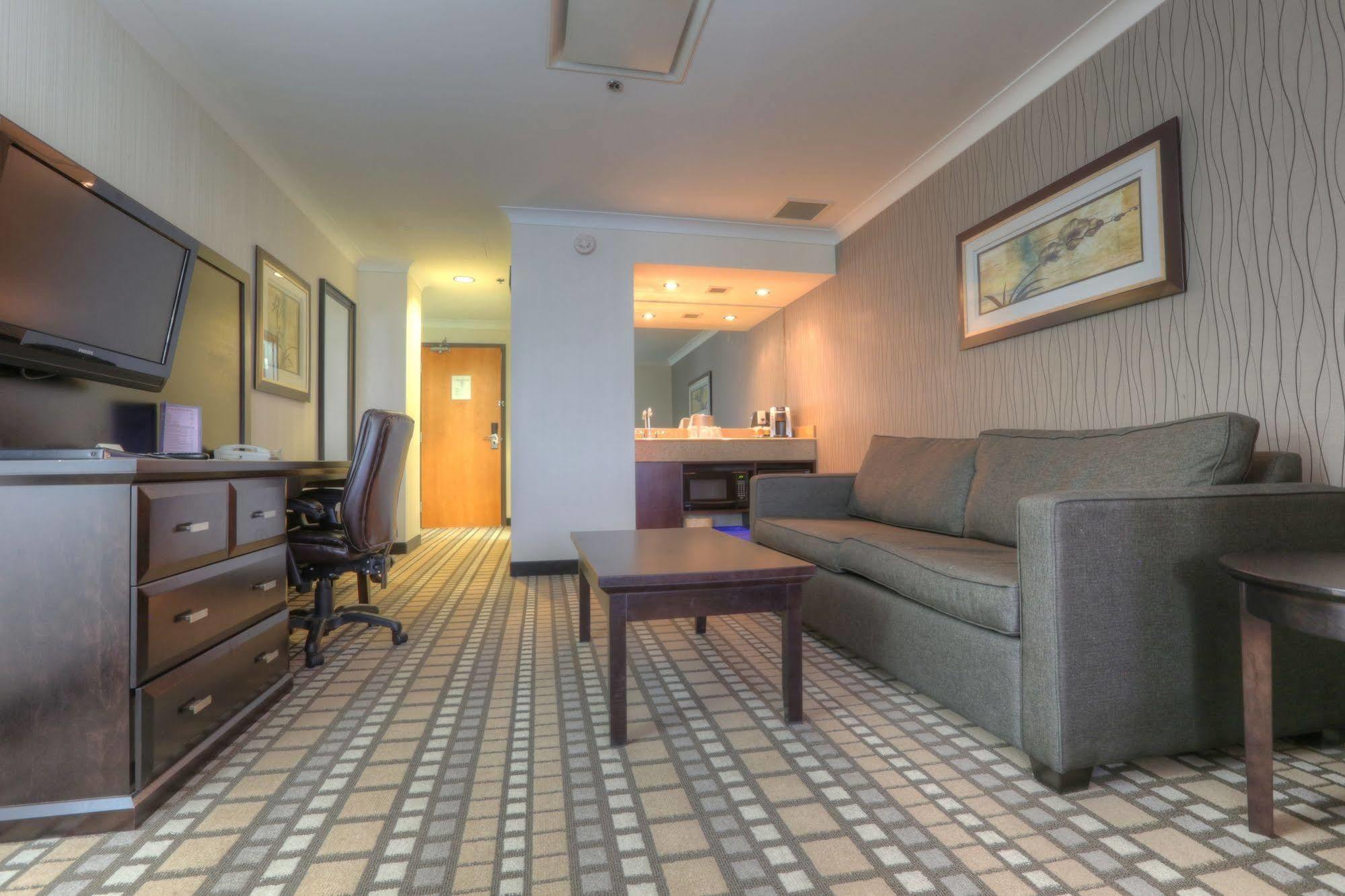 Clarion Hotel & Suites Winnipeg Exteriér fotografie